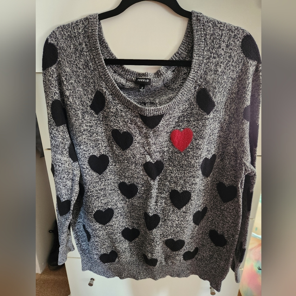 Torrid grey pull over heart sweater